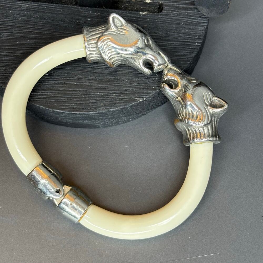 Vintage Kissing Bear Bracelet Lucite Hinged Clamper Bracelet Silver